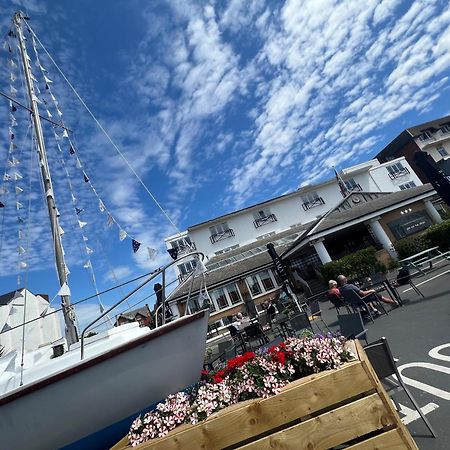 Inn On The Prom At The Fernlea Hotel Lytham St Annes Exteriör bild