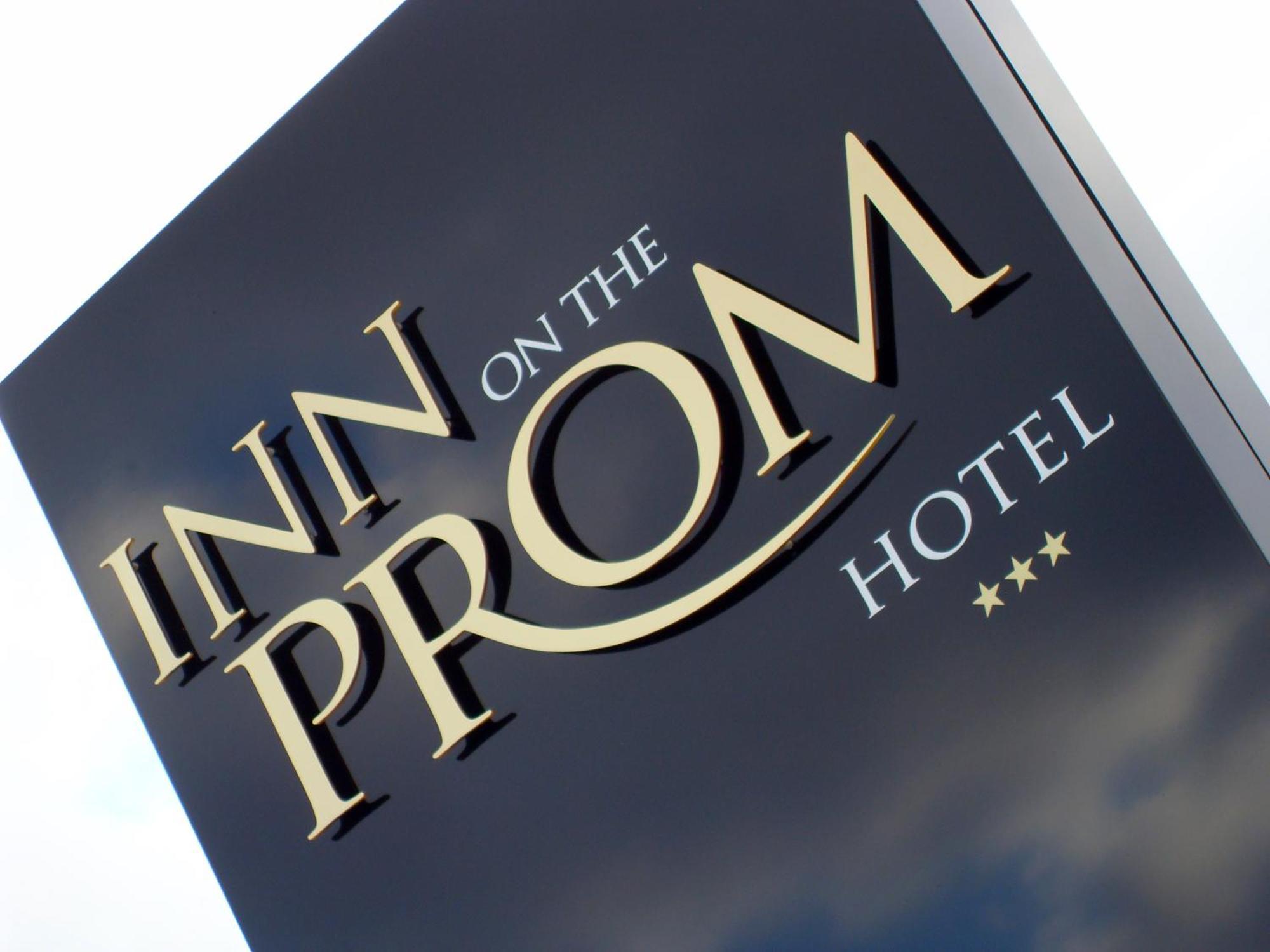 Inn On The Prom At The Fernlea Hotel Lytham St Annes Exteriör bild